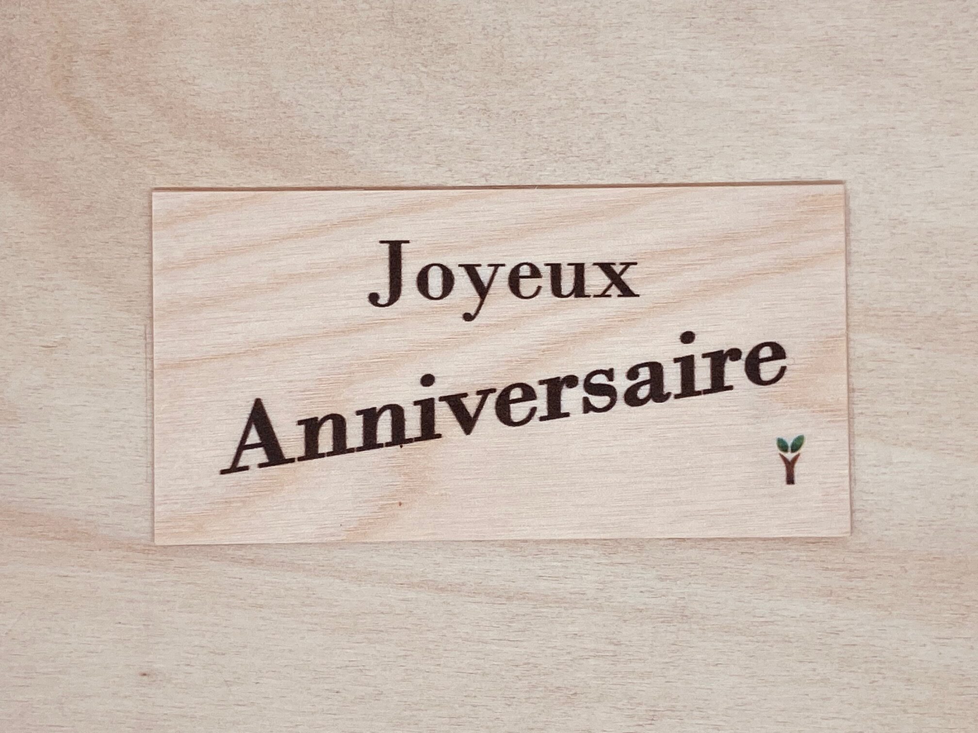 hylarion-cartes-joyeux-anniversaire-noir-carte-bois image 1