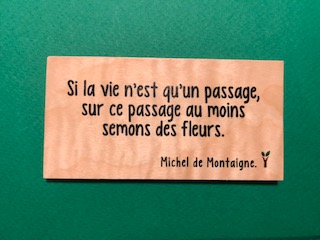 hylarion-cartes-si-la-vie-n-est-qu-un-passage-carte-bois-10x5 image 1