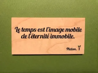 hylarion-cartes-le-temps-carte-bois-citation image 1