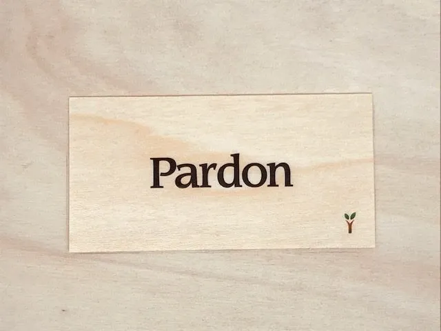 hylarion-cartes-pardon-carte-en-bois-10x5-cm-bois-massif image 1