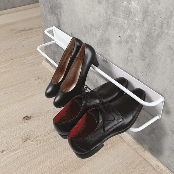 made-by-toft-scoreol-range-chaussures-mural-blanc image 1