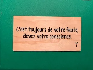 hylarion-cartes-carte-en-bois-conscience-10x5-cm image 1