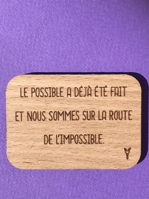 hylarion-magnets-le-possible-a-d-j-t-fait-magnet-bois-7-4-7-cm image 1