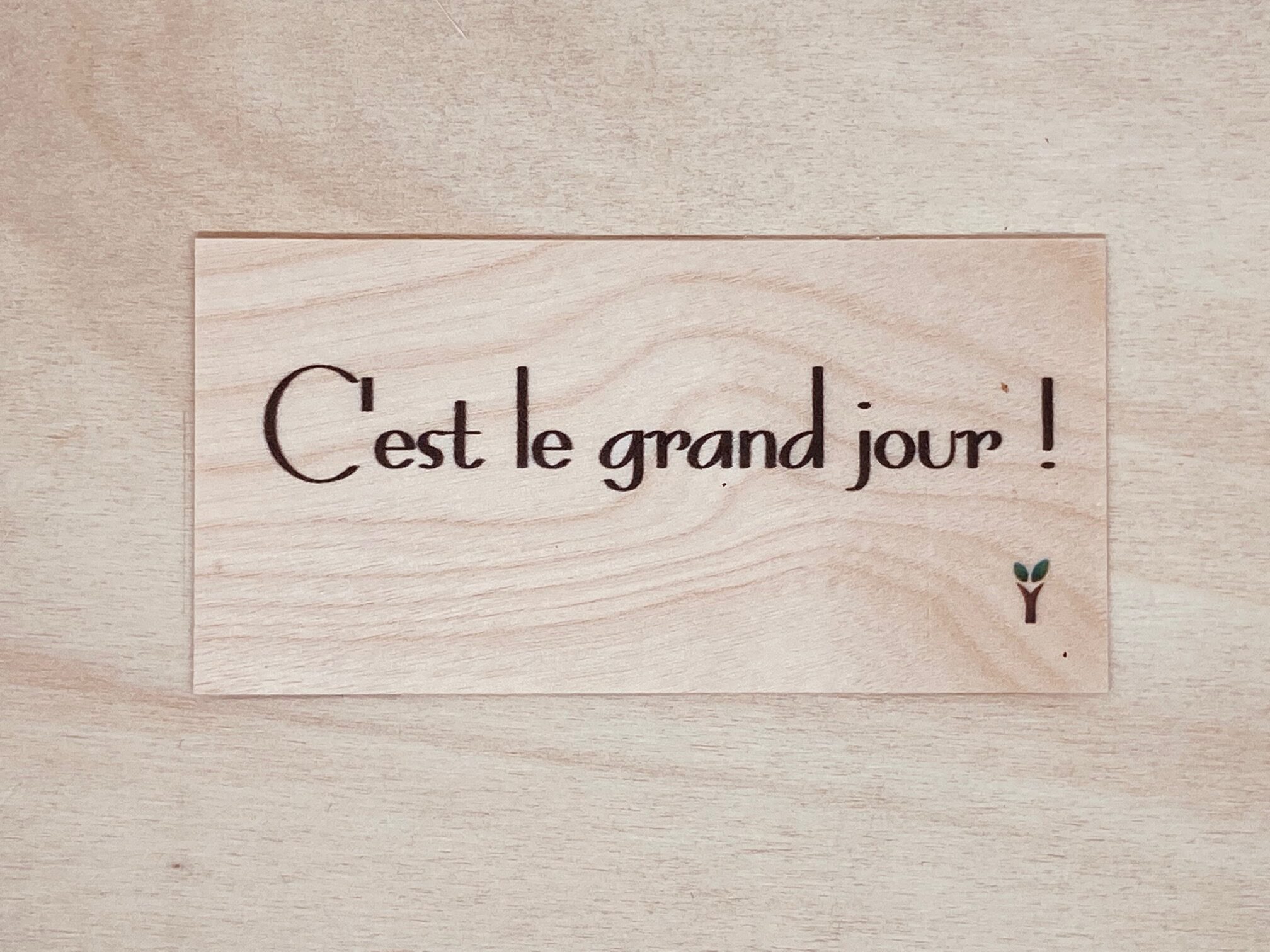 hylarion-cartes-c-est-le-grand-jour-carte-bois-mariage image 1