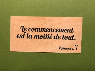 hylarion-cartes-carte-en-bois-commencement-moiti-citation image 1