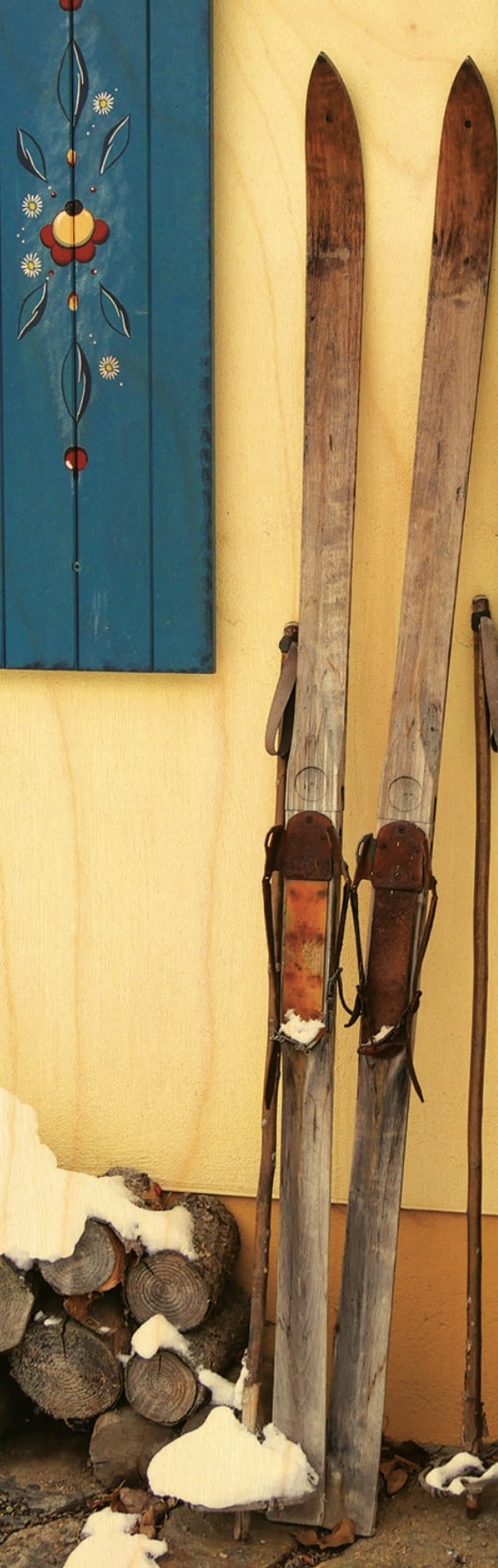 hironwoods-marque-pages-skis-volets-bleus-marque-page-bois image 1
