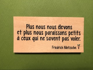 hylarion-cartes-plus-nous-nous-levons-carte-bois image 1
