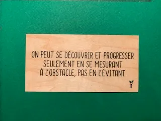 hylarion-cartes-d-couvrir-carte-en-bois-10x5-cm-massif image 1