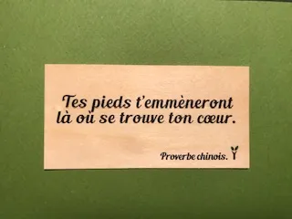 hylarion-cartes-tes-pieds-t-emm-neront-carte-bois-citation image 1