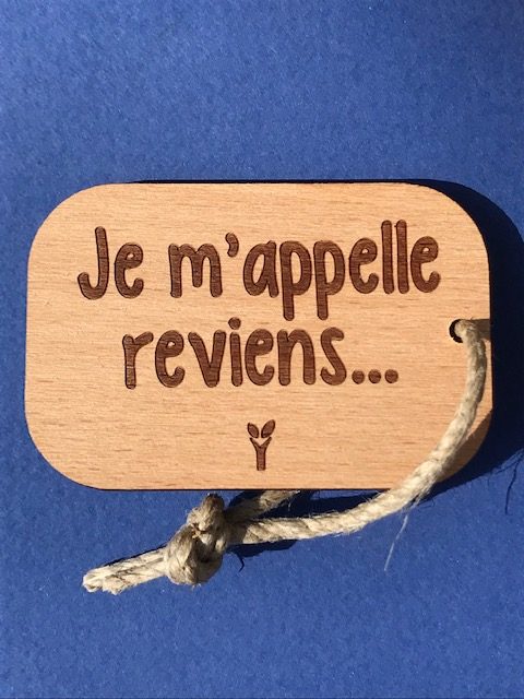 hylarion-porte-cl-s-je-m-appelle-reviens-porte-cl-bois image 1