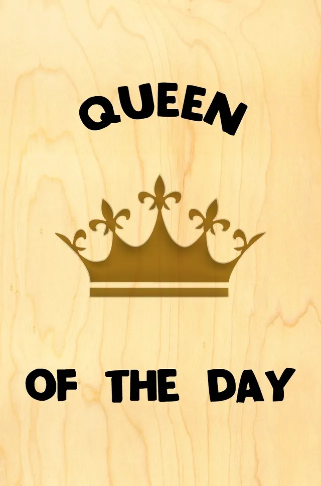 hironwoods-happy-birthday-queen-carte-anniversaire-bois image 1