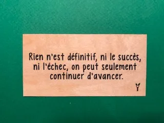 hylarion-cartes-rien-n-est-d-finitif-carte-bois-10x5-cm image 1