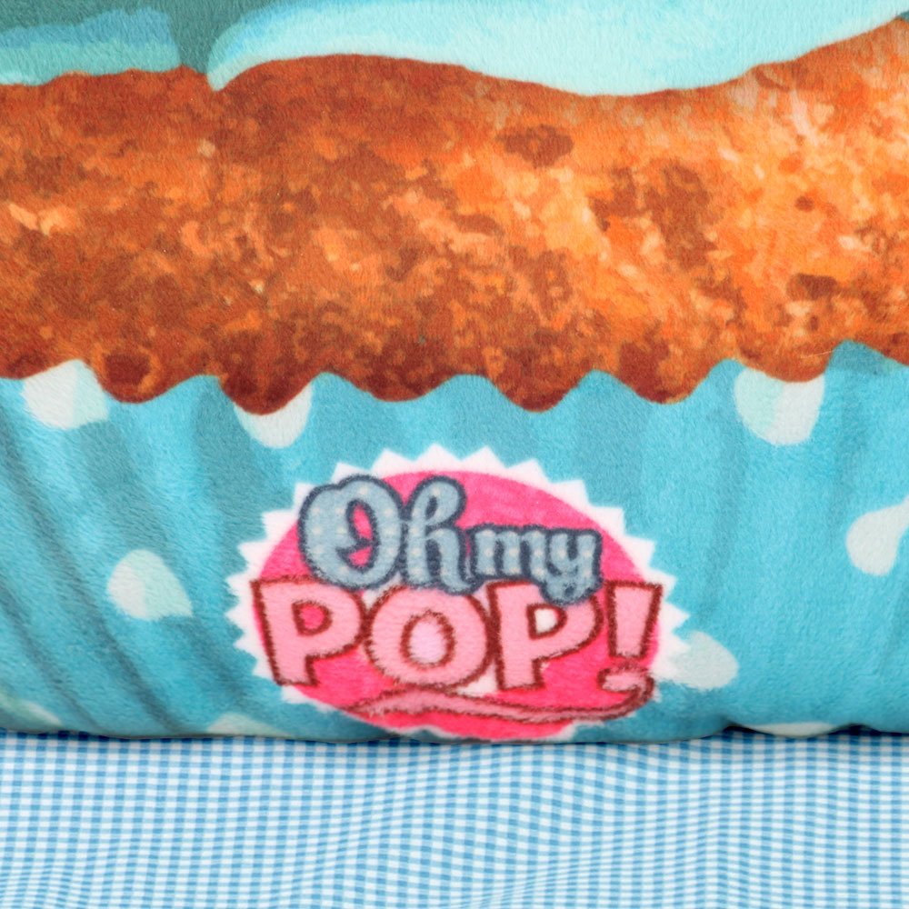 oh-my-pop-cupcake-ii-coussin-d-coratif-bleu-35-cm image 3