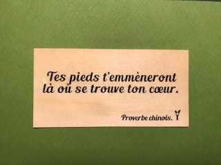 hylarion-cartes-tes-pieds-t-emm-neront-carte-bois-citation image 1