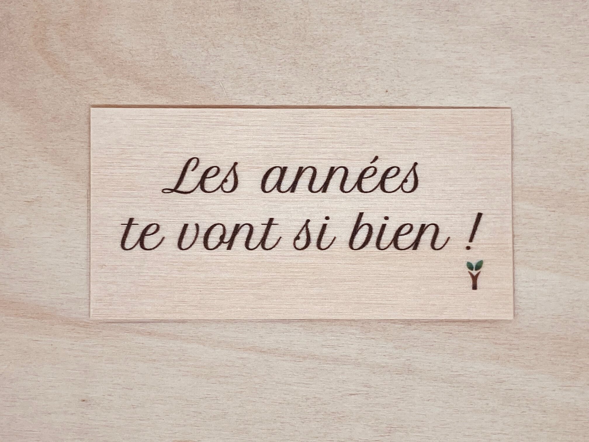 hylarion-cartes-les-ann-es-te-vont-si-bien-carte-bois image 1