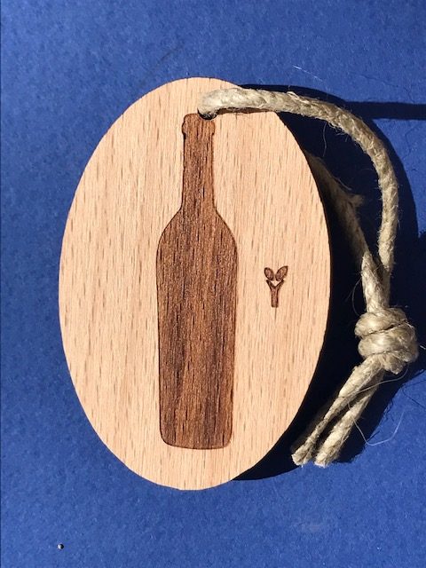 hylarion-porte-cl-s-bouteille-de-vin-porte-cl-oval-6x4-cm image 1
