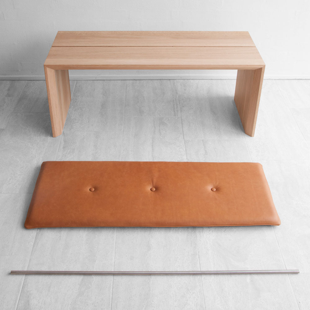 made-by-toft-bench-banc-ch-ne-cuir-cognac image 4