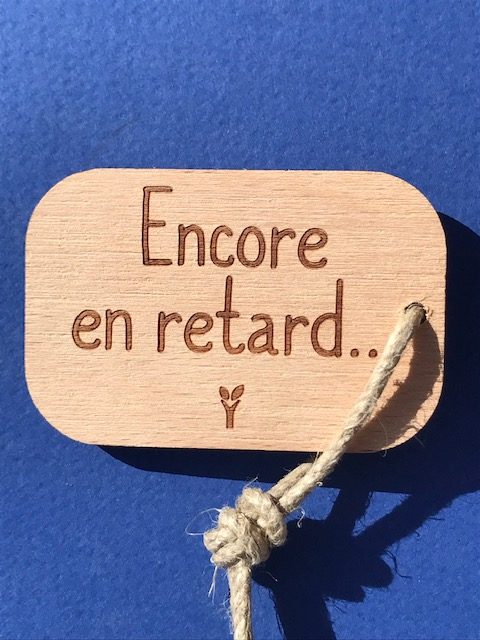 hylarion-porte-cl-s-porte-cl-bois-6-4-cm-encore-en-retard image 1