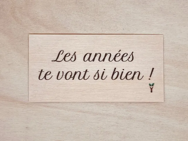 hylarion-cartes-les-ann-es-te-vont-si-bien-carte-bois image 1