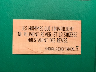 hylarion-cartes-les-hommes-qui-travaillent-carte-bois-10x5 image 1