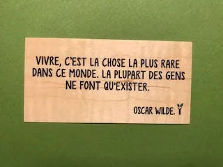 hylarion-cartes-vivre-c-est-la-chose-carte-bois-citation image 1