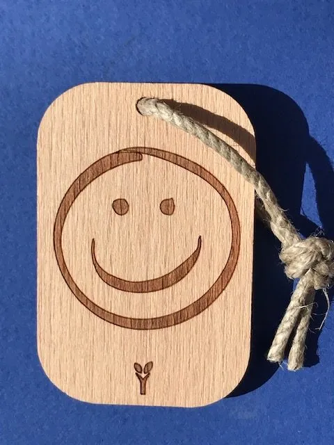 hylarion-porte-cl-s-sourire-porte-cl-bois-6x4-cm image 1