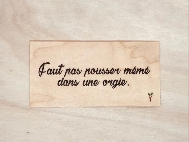 hylarion-cartes-faut-pas-pousser-m-m-carte-bois-10x5 image 1