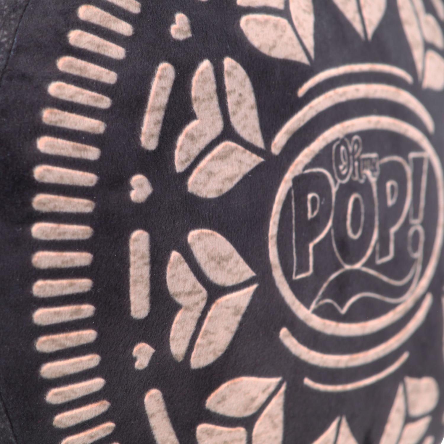 oh-my-pop-black-cookie-coussin-grande-brun-doux image 3