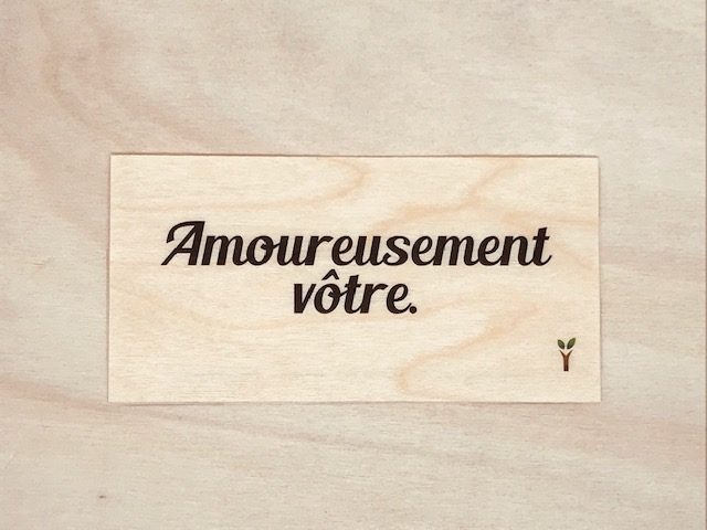 hylarion-cartes-amoureusement-v-tre-carte-en-bois-10x5 image 1