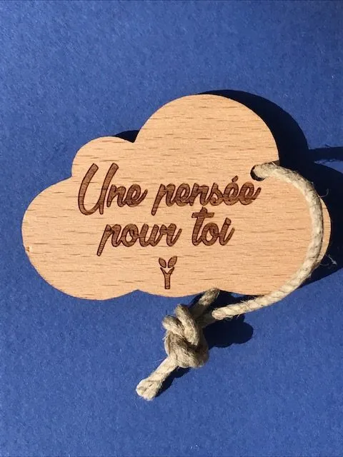 hylarion-porte-cl-s-une-pens-e-pour-toi-porte-cl-bois image 1