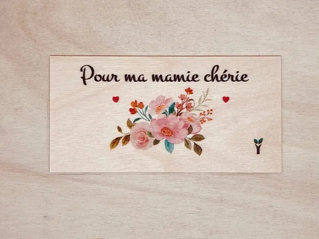 hylarion-cartes-carte-bois-mamie-ch-rie-cadeau-massif image 1
